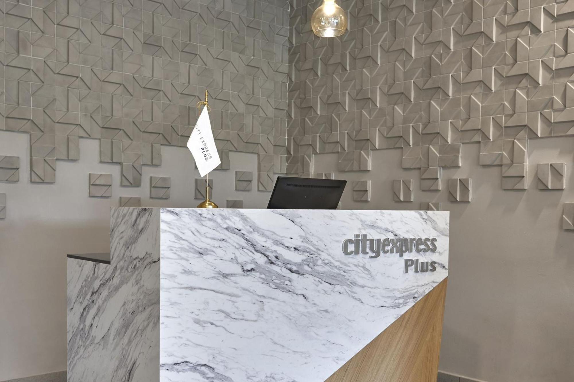 City Express Plus By Marriott Cancun Aeropuerto Riviera Экстерьер фото
