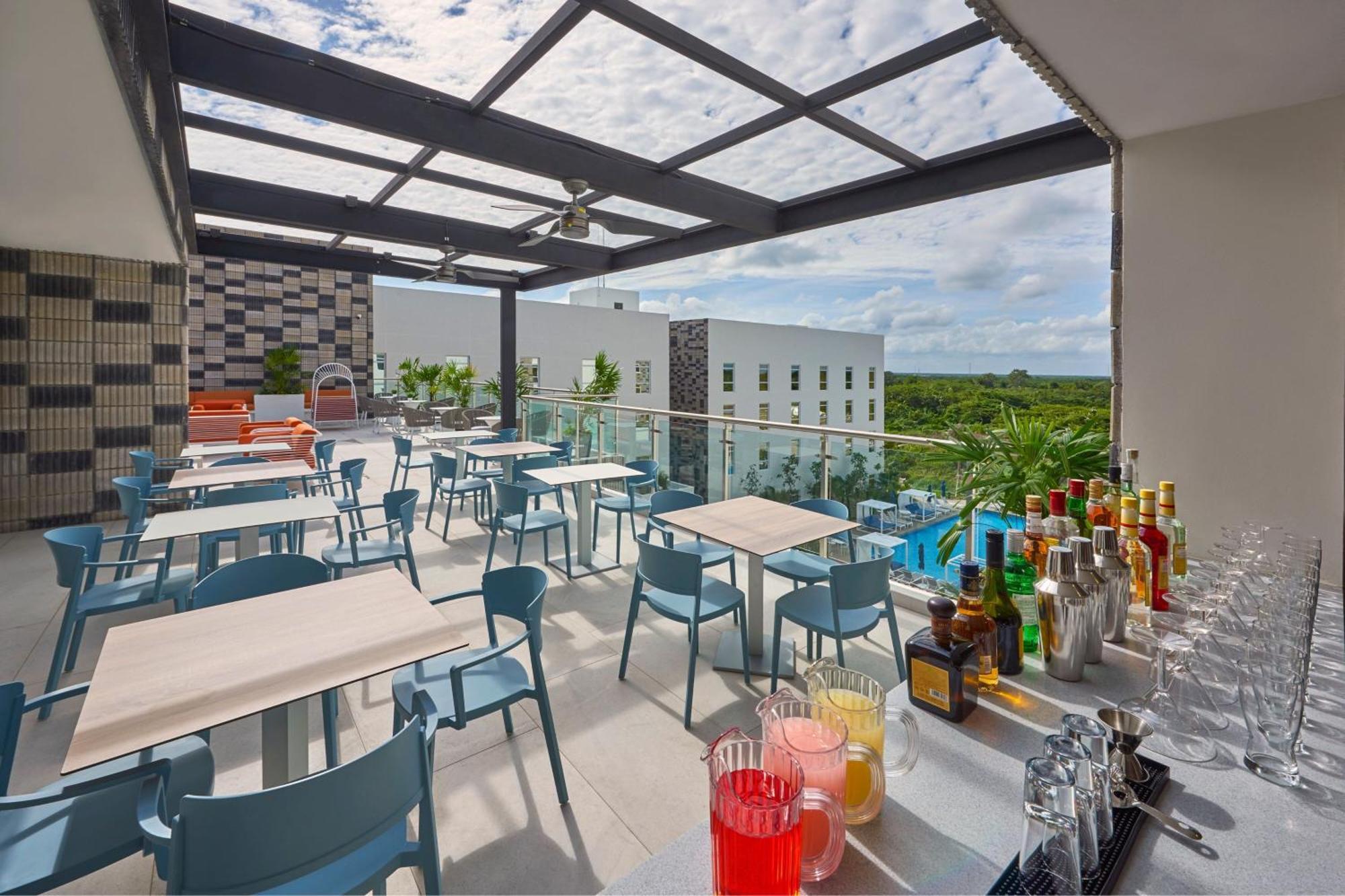 City Express Plus By Marriott Cancun Aeropuerto Riviera Экстерьер фото