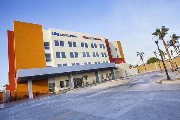 City Express Plus By Marriott Cancun Aeropuerto Riviera Экстерьер фото