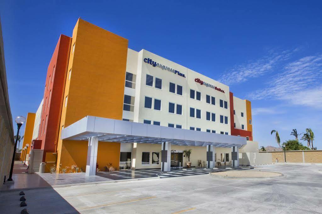 City Express Plus By Marriott Cancun Aeropuerto Riviera Экстерьер фото
