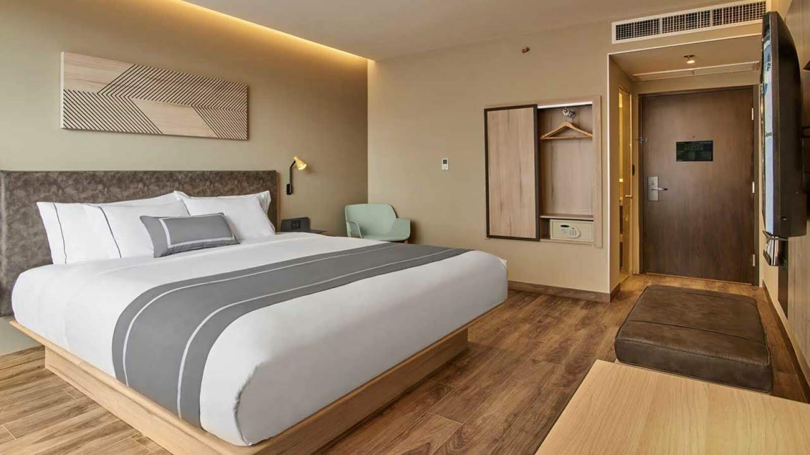 City Express Plus By Marriott Cancun Aeropuerto Riviera Экстерьер фото